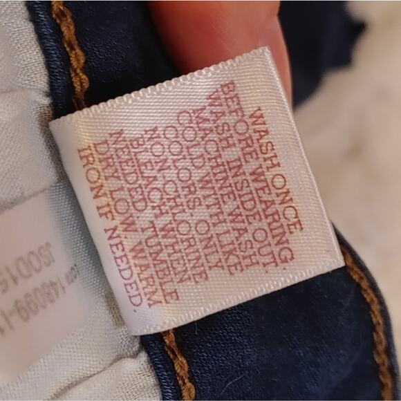 SO Size 11 Jean Shorts Raw Hem Blue Cotton Polyester Summer Cut Off Cotton - Picture 2 of 9